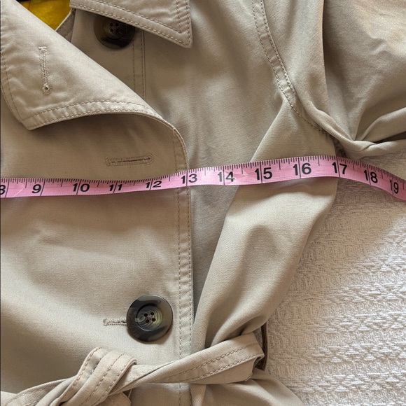 Old Navy Light Tan Trench Coat, Medium - Picture 7 of 11